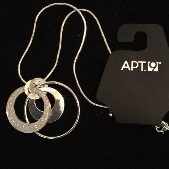 Silver necklace - Picture 2 of 5